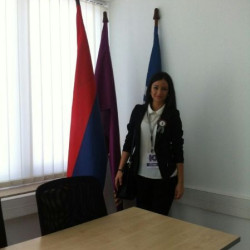 image f4bb8d693af196188848ad514b1fb7e4eb99bbe98a53c252c9058d9665753fff V